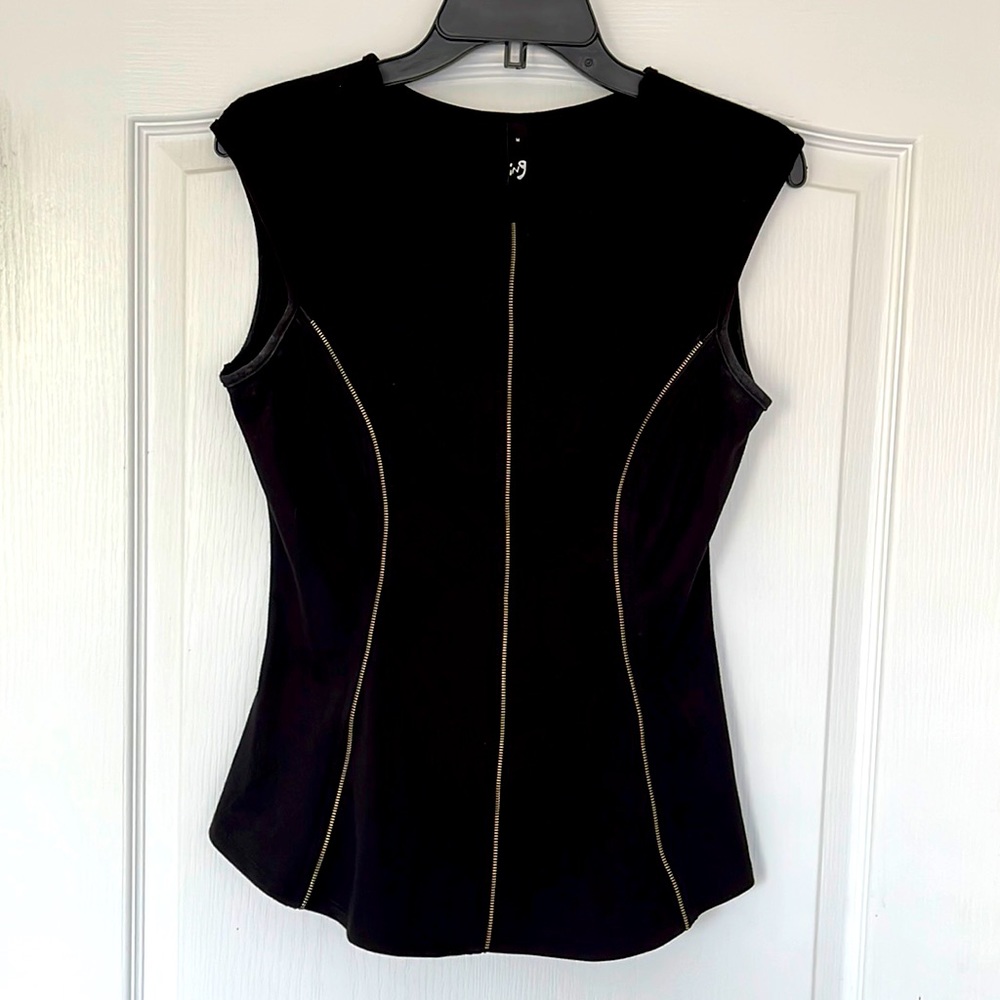 Black Tank